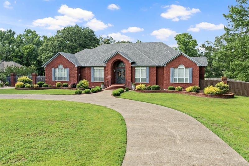 903 Deer Trail Ln, Mount Pleasant TX 75455 - Photo 3