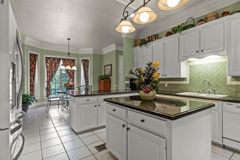 903 Deer Trail Ln, Mount Pleasant TX 75455 - Photo 10