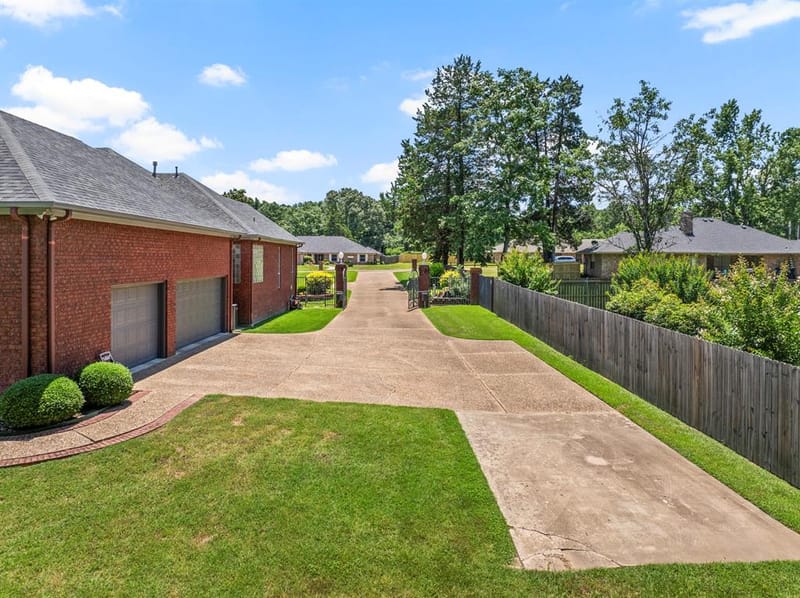903 Deer Trail Ln, Mount Pleasant TX 75455 - Photo 37