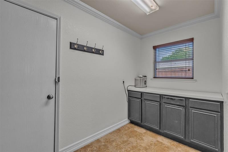 213 King Arthur Drive, Weatherford TX 76086 - Photo 12