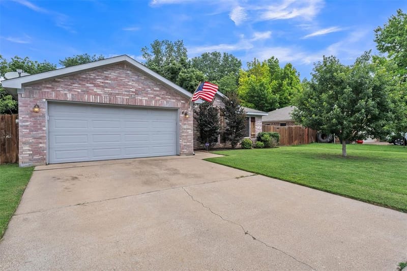 213 King Arthur Drive, Weatherford TX 76086 - Photo 34
