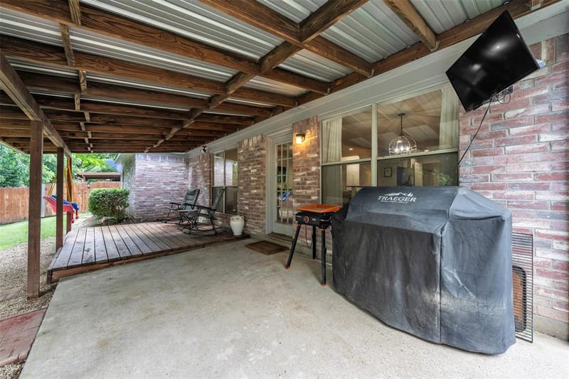 213 King Arthur Drive, Weatherford TX 76086 - Photo 25
