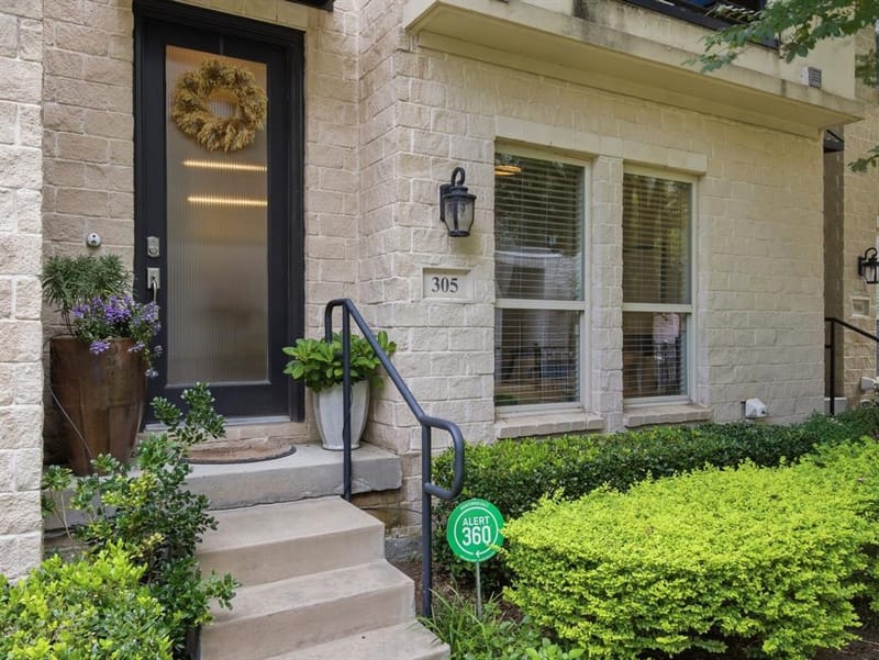 7333 Valley View Lane # 305, Dallas TX 75240 - Photo 3