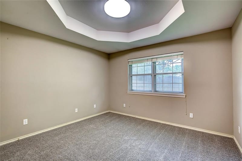 900 River Oaks Drive, Greenville TX 75402 - Photo 27