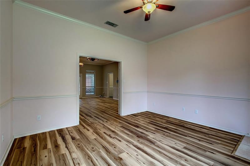 900 River Oaks Drive, Greenville TX 75402 - Photo 7