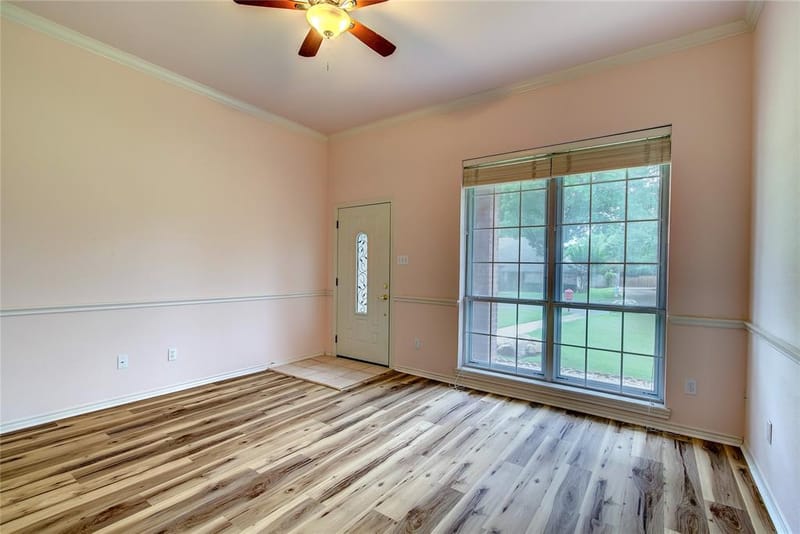 900 River Oaks Drive, Greenville TX 75402 - Photo 5