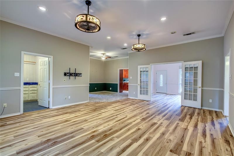 900 River Oaks Drive, Greenville TX 75402 - Photo 9