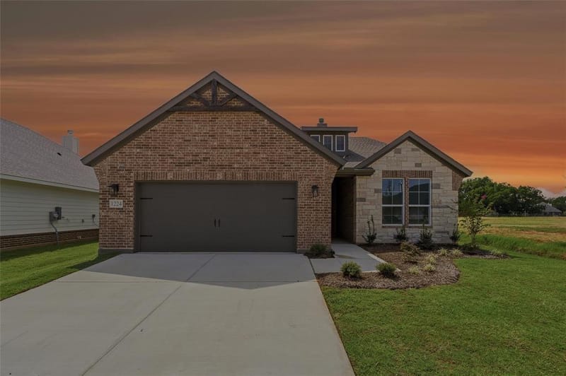 1224 Colca Drive, Springtown TX 76082