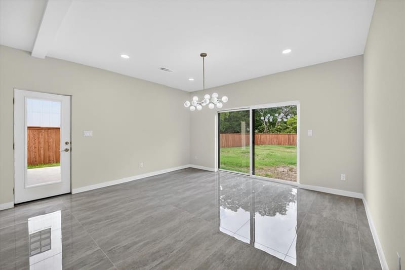 115 Rolston Road, Irving TX 75060 - Photo 23