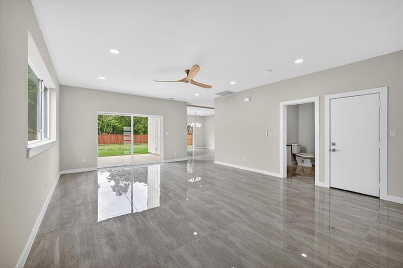 115 Rolston Road, Irving TX 75060 - Photo 12