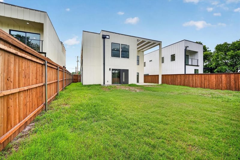 115 Rolston Road, Irving TX 75060 - Photo 26