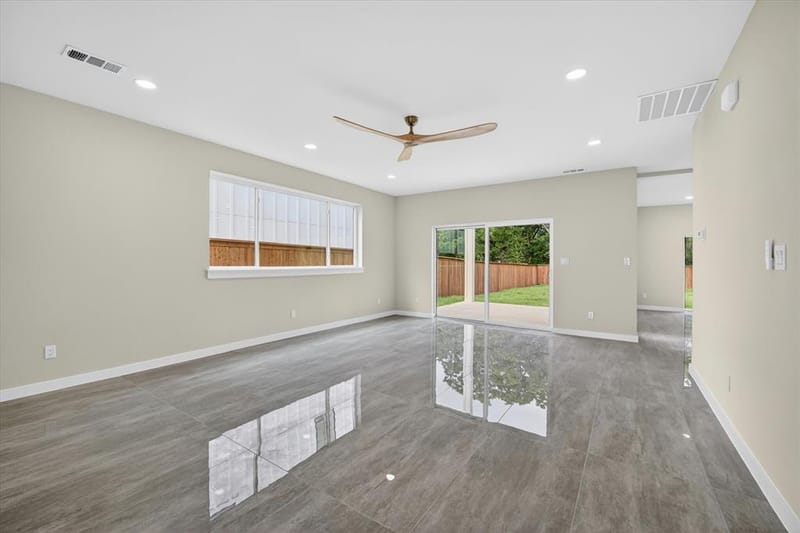 115 Rolston Road, Irving TX 75060 - Photo 7