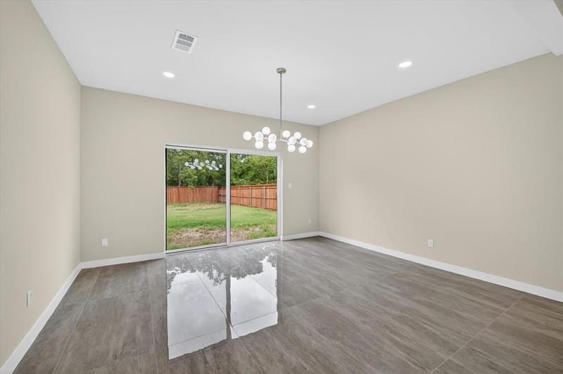 115 Rolston Road, Irving TX 75060 - Photo 10