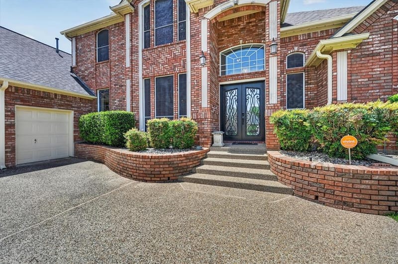1411 Danbury Drive, Mansfield TX 76063 - Photo 2