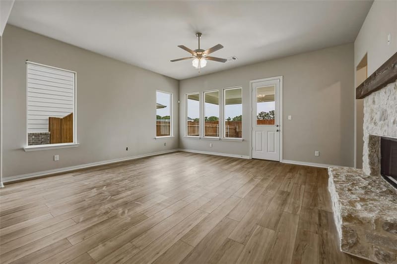 1228 Colca Drive, Springtown TX 76082 - Photo 8