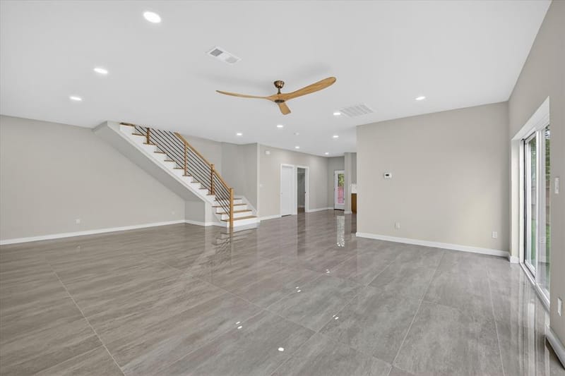119 Rolston Road, Irving TX 75060 - Photo 17