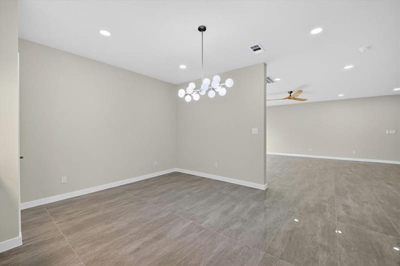 119 Rolston Road, Irving TX 75060 - Photo 10