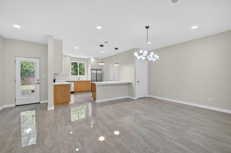 119 Rolston Road, Irving TX 75060 - Photo 15