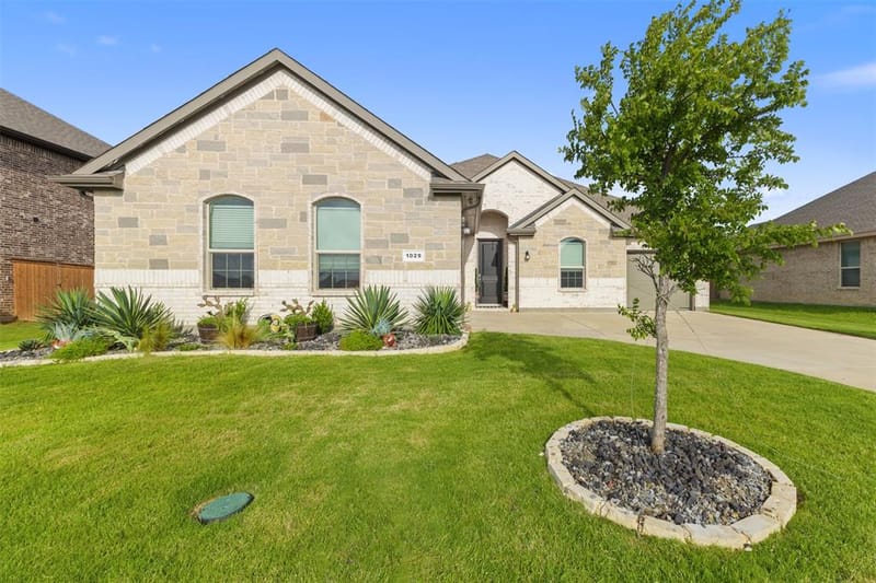 1029 Greencove Drive, Midlothian TX 76065 - Photo 8