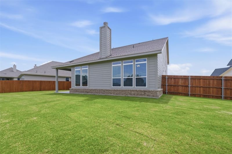 1233 Frio Drive, Springtown TX 76082 - Photo 27