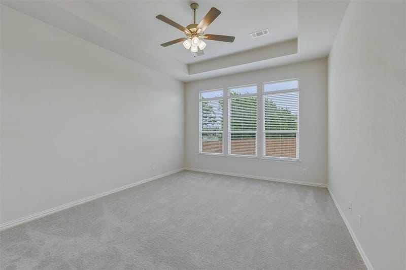 1233 Frio Drive, Springtown TX 76082 - Photo 11