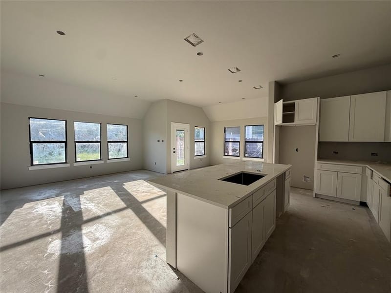 413 Smith Road, Springtown TX 76082 - Photo 4