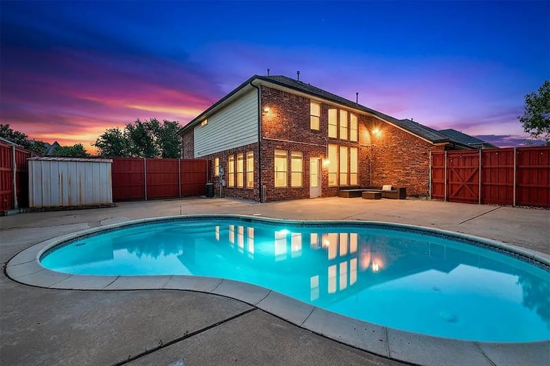 1701 Shadow Brook Trail, Garland TX 75043 - Photo 3
