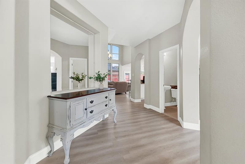 1701 Shadow Brook Trail, Garland TX 75043 - Photo 8