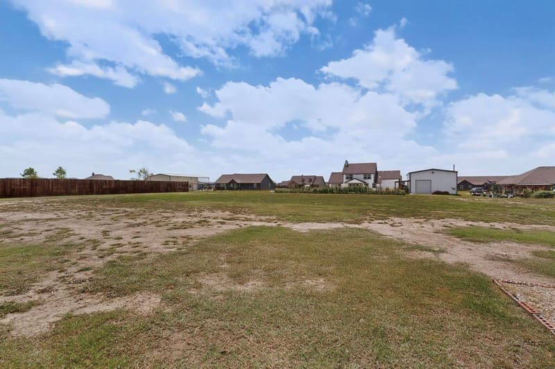2721 Burr Oak Road, Oak Ridge TX 75161 - Photo 38