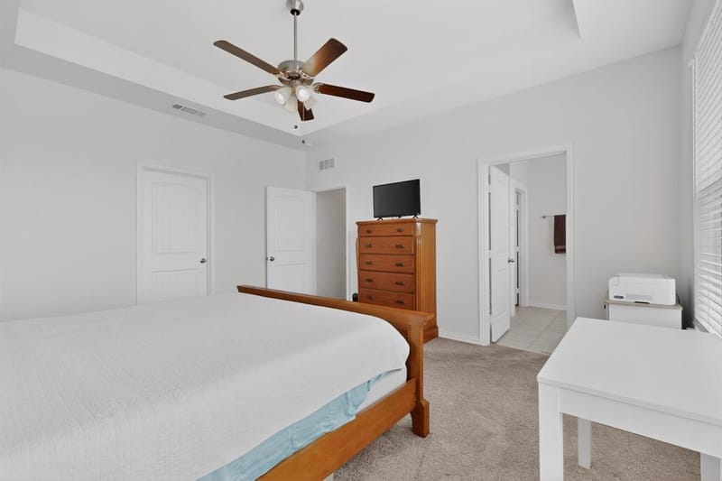 2721 Burr Oak Road, Oak Ridge TX 75161 - Photo 18