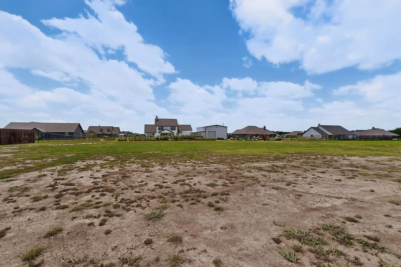 2721 Burr Oak Road, Oak Ridge TX 75161 - Photo 39