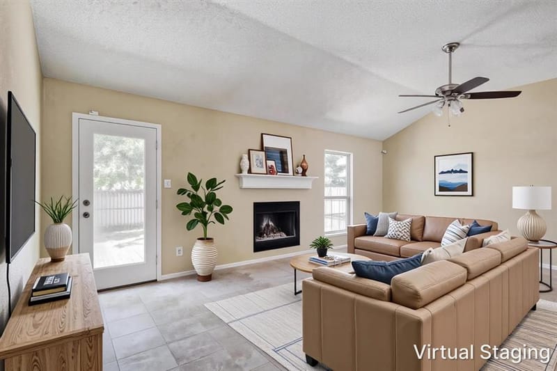 5808 Caprock Drive, Arlington TX 76018 - Photo 2