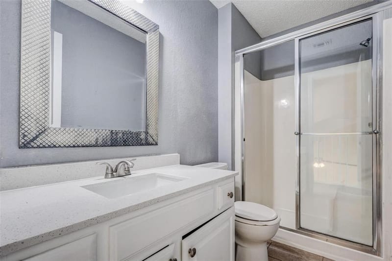 5808 Caprock Drive, Arlington TX 76018 - Photo 9