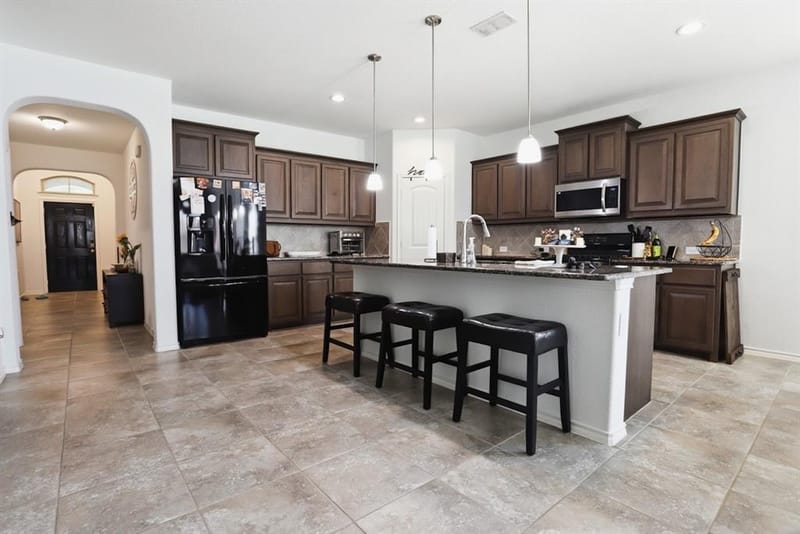 2452 Clay Creek Lane, Fort Worth TX 76177 - Photo 5