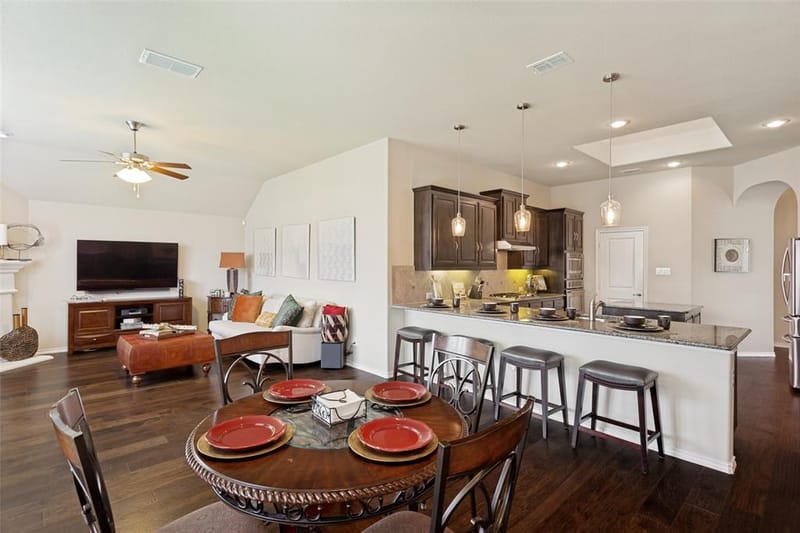 27 Oakridge Lane, Edgecliff Village TX 76134 - Photo 16