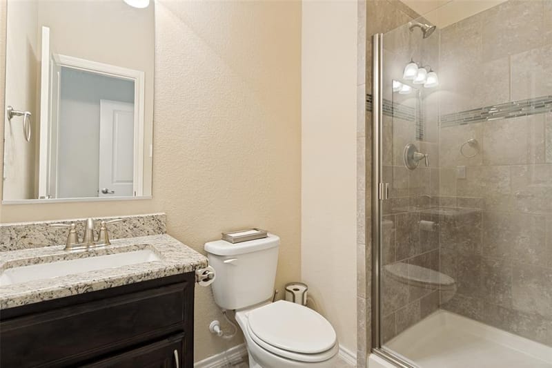27 Oakridge Lane, Edgecliff Village TX 76134 - Photo 7