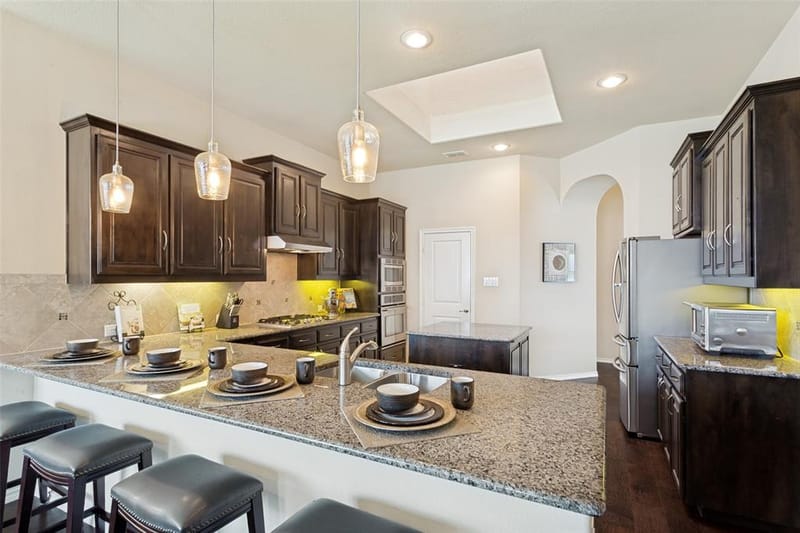 27 Oakridge Lane, Edgecliff Village TX 76134 - Photo 11