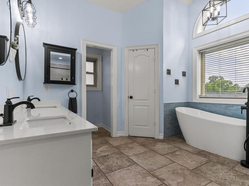 102 Kings Place, Joshua TX 76058 - Photo 22