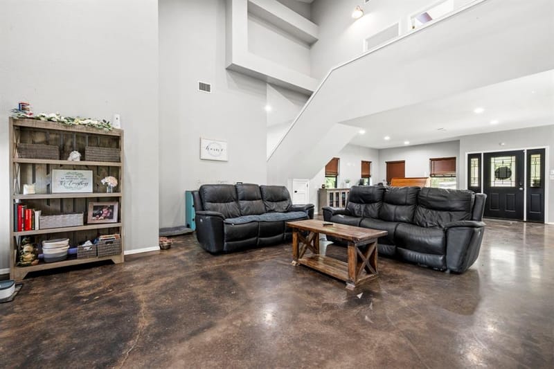 146 Julie Drive, Mineral Wells TX 76067 - Photo 11