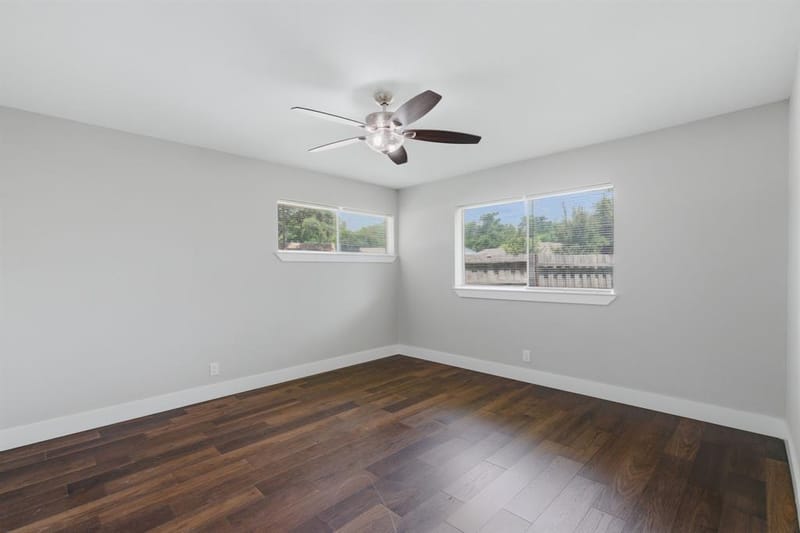 2204 Dunloe Avenue, Dallas TX 75228 - Photo 17