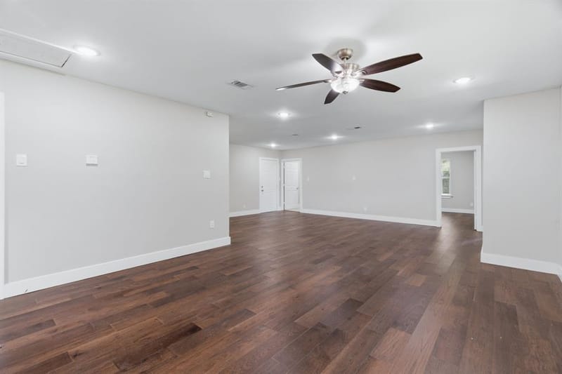 2204 Dunloe Avenue, Dallas TX 75228 - Photo 5