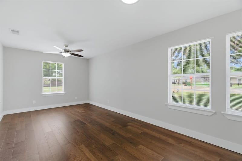 2204 Dunloe Avenue, Dallas TX 75228 - Photo 14