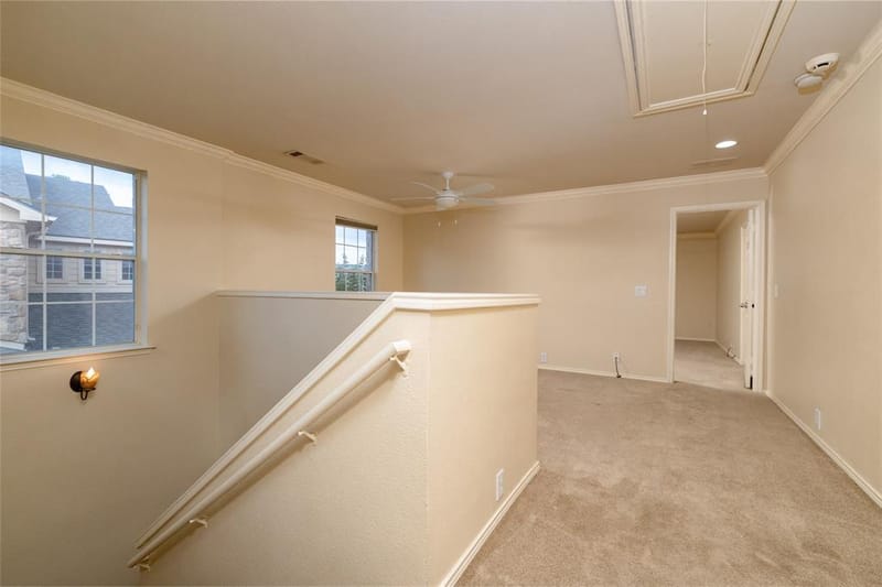 2722 Hyde Park Drive, Grand Prairie TX 75050 - Photo 13
