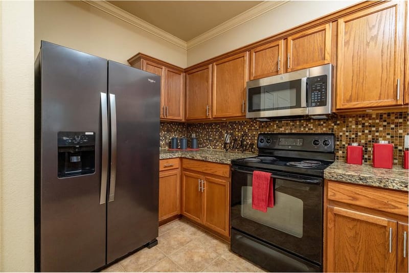 2722 Hyde Park Drive, Grand Prairie TX 75050 - Photo 7