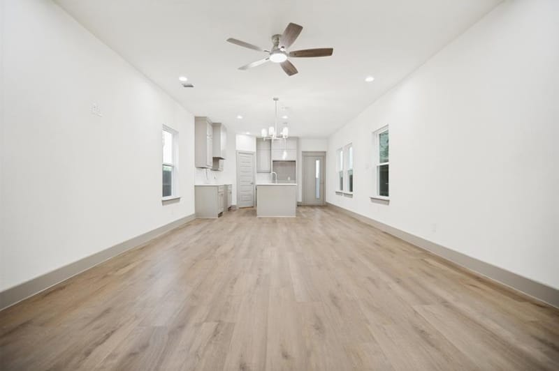 2420 Starks Avenue, Dallas TX 75215 - Photo 6