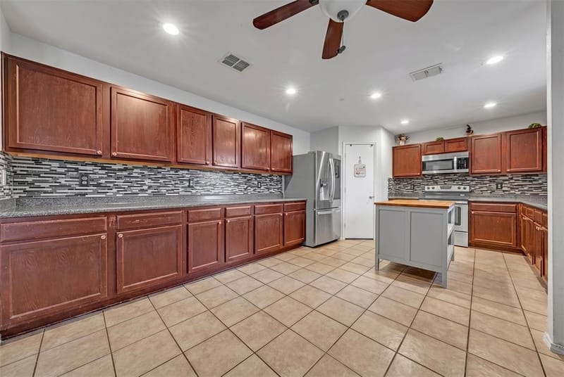 9129 Troy Drive, Fort Worth TX 76123 - Photo 8