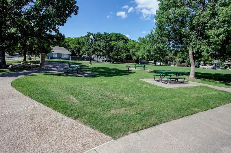 1601 S Henderson Street, Fort Worth TX 76104 - Photo 40