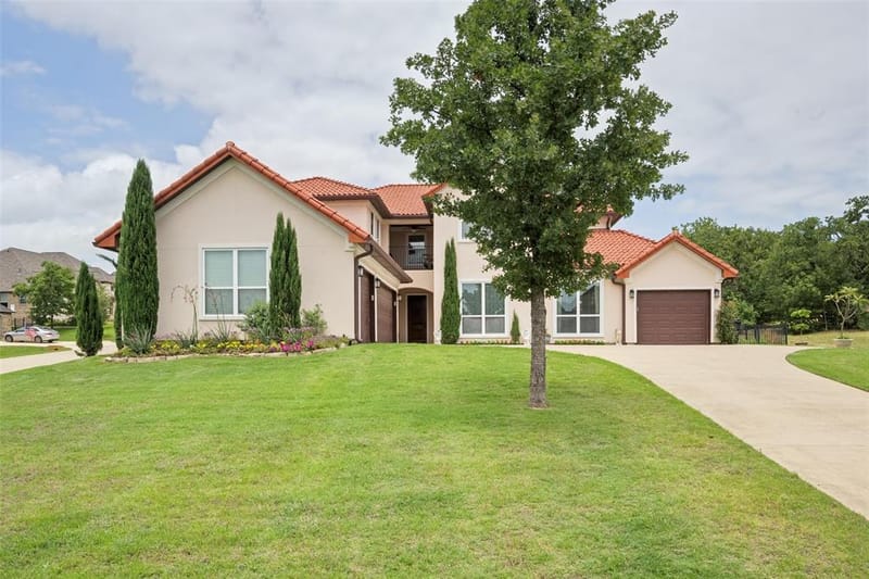 2501 Oak Bluff Drive, Corinth TX 76210 - Photo 3