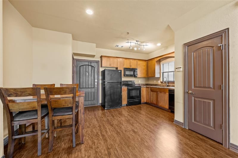 2410 S 2nd Street # 413, Waco TX 76706 - Photo 6