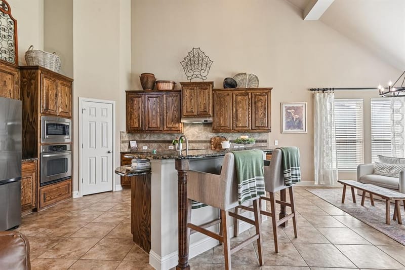 9566 Avalon Drive, Frisco TX 75035 - Photo 8